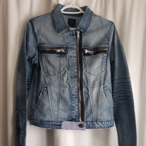 NWT R+A / RTA Distressed Jean Jacket - Picture 2 of 10
